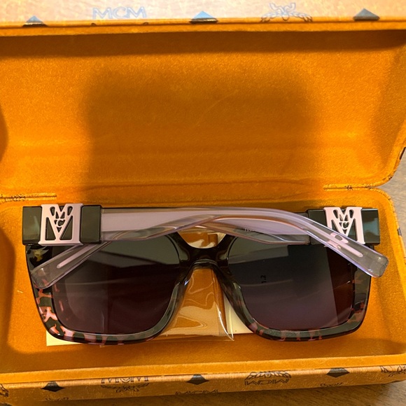 MCM Purple Sunglasses - Picture 3 of 4